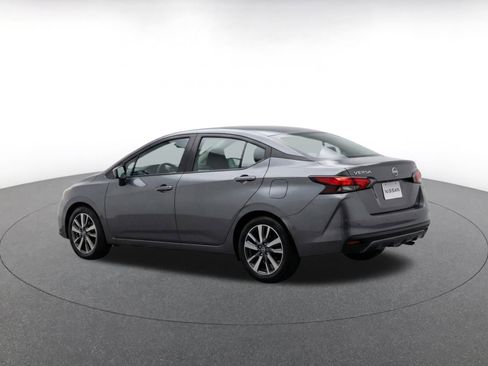 Used 2025 Nissan Versa SV FWD image 7
