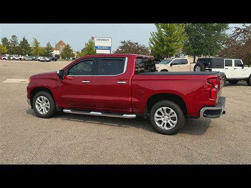 Used 2023 Chevrolet Silverado 1500 LTZ w/ LTZ Premium Package AWD/4WD image 34