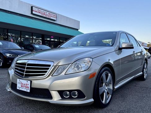 Used 2010 Mercedes-Benz E 350 4MATIC Sedan image 1