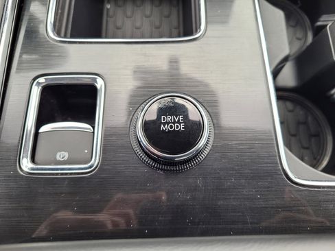 Used 2024 Lincoln Aviator Reserve w/ Equipment Group 201A image 26