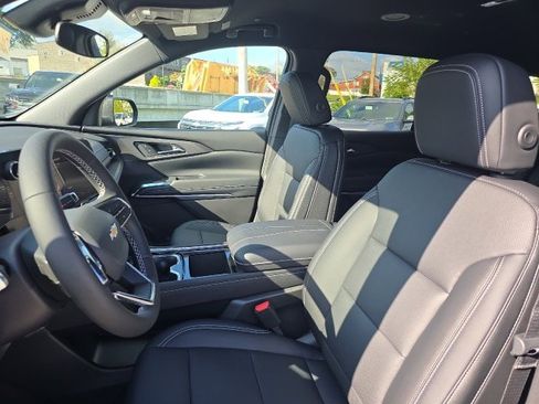 New 2026 Chevrolet Traverse LT image 23