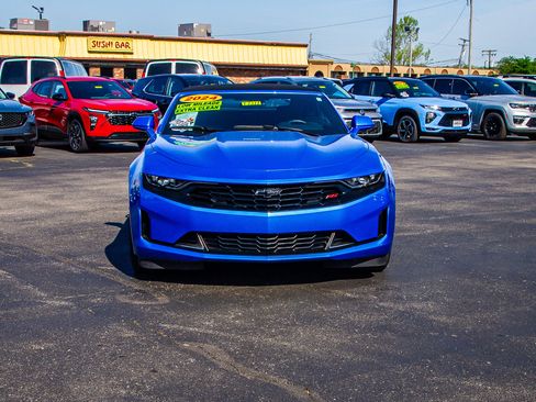 Used 2024 Chevrolet Camaro LT w/ RS Package RWD image 2