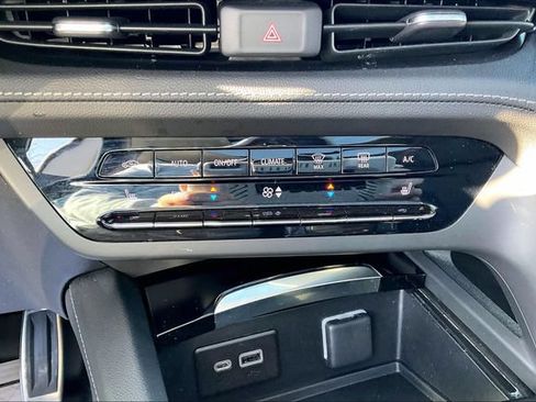 Certified 2023 Buick Envision Essence w/ Sport Touring Package AWD/4WD image 32