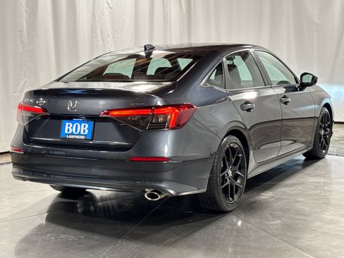 Used 2025 Honda Civic Sport image 10