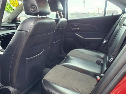 Used 2014 Chevrolet Malibu LT FWD image 17