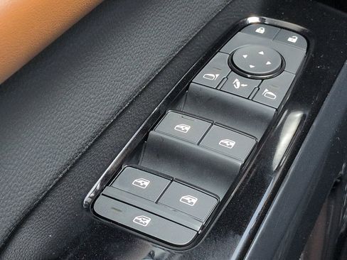 New 2026 Nissan Pathfinder Platinum AWD/4WD image 27