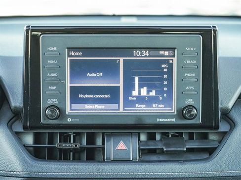 Used 2021 Toyota RAV4 XLE image 16