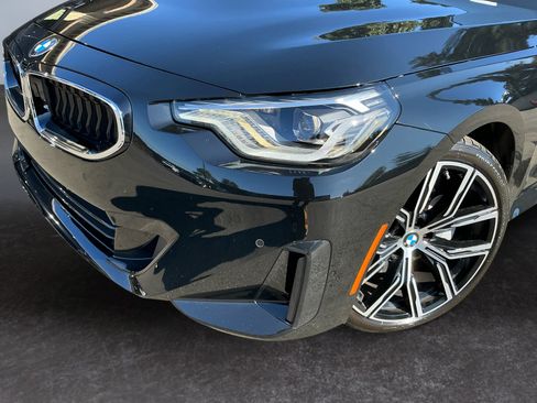 Used 2023 BMW 230i xDrive Coupe w/ Premium Package image 9