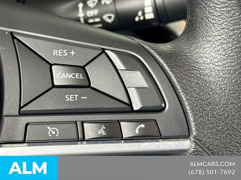 Used 2025 Nissan Altima 2.5 SV FWD image 29