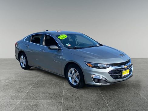 Used 2024 Chevrolet Malibu LS FWD image 7