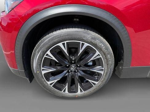 Certified 2024 MAZDA CX-90 Plug-In Hybrid w/ Premium Plus AWD/4WD image 9
