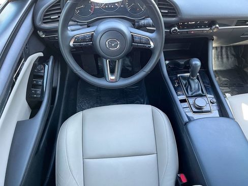 Used 2024 MAZDA MAZDA3 s FWD image 23