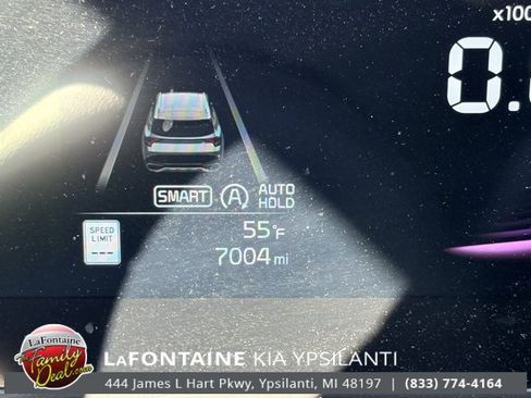 Certified 2025 Kia Sportage EX image 14