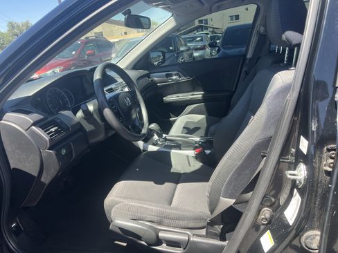 Used 2015 Honda Accord LX image 16
