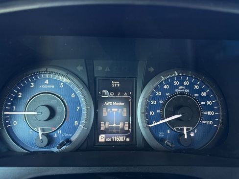 Used 2016 Toyota Sienna XLE Premium image 21