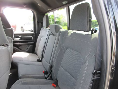 Used 2021 RAM 1500 Big Horn AWD/4WD image 21
