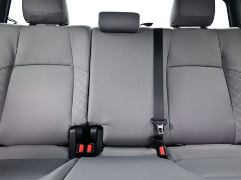 Used 2025 Toyota Tacoma SR5 image 16