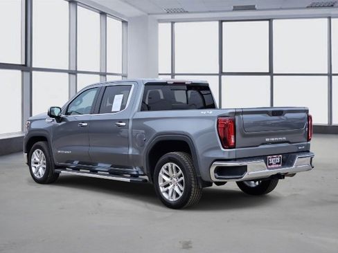 Used 2021 GMC Sierra 1500 SLT image 4