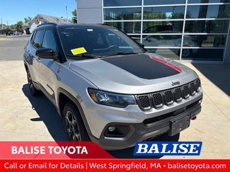 Used 2023 Jeep Compass Trailhawk AWD/4WD video 1