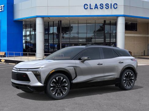 New 2026 Chevrolet Blazer EV RS image 2