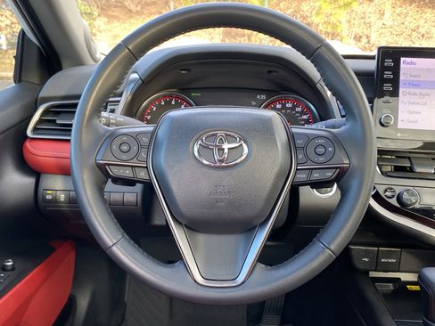 Used 2023 Toyota Camry XSE image 13