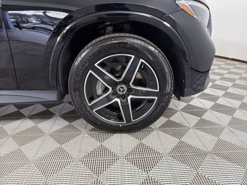 New 2026 Mercedes-Benz GLC 300 4MATIC image 9