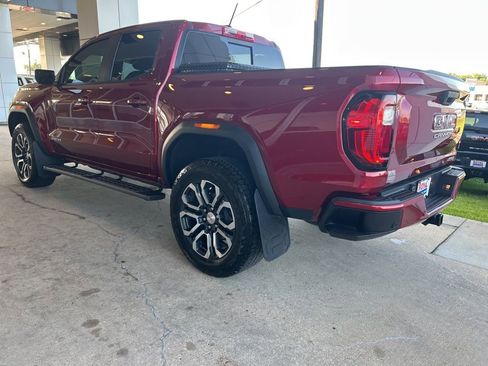 Used 2023 GMC Canyon AT4 w/ AT4 Premium Package image 5