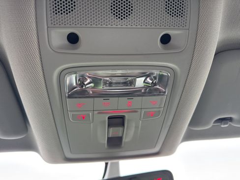 Used 2016 Audi Q3 2.0T Prestige w/ Prestige Package image 36