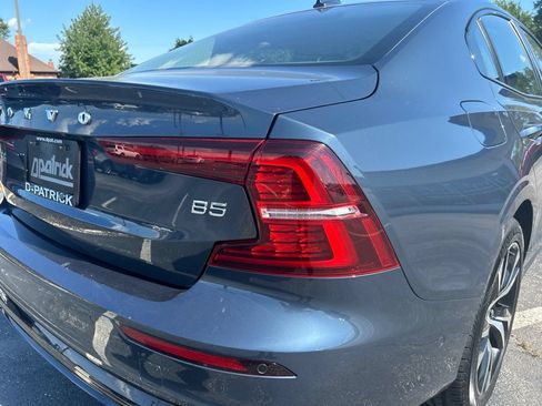 Used 2024 Volvo S60 B5 Plus FWD image 12