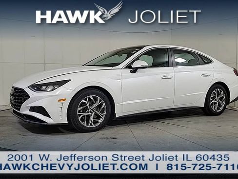 Used 2022 Hyundai Sonata SEL w/ Convenience Package FWD image 4