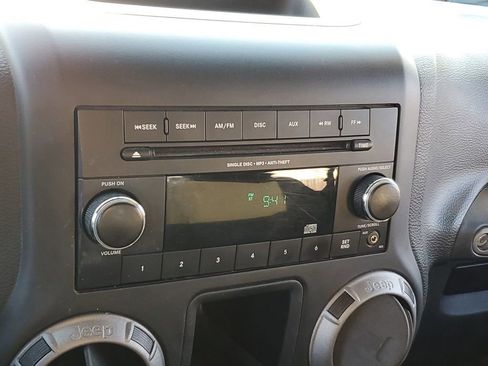 Used 2016 Jeep Wrangler Sport w/ Quick Order Package 24S image 17