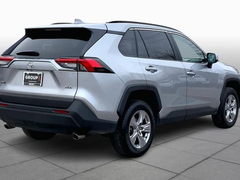 Used 2025 Toyota RAV4 XLE image 13