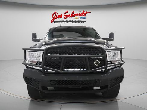 Used 2022 RAM 3500 Big Horn AWD/4WD image 3