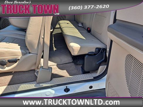 Used 2001 Ford F250 Lariat image 13