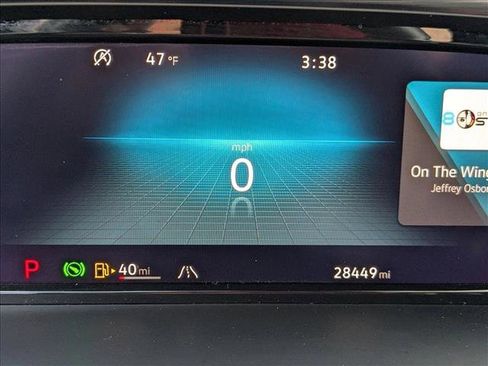 Used 2025 Volkswagen Atlas Cross Sport SE image 11