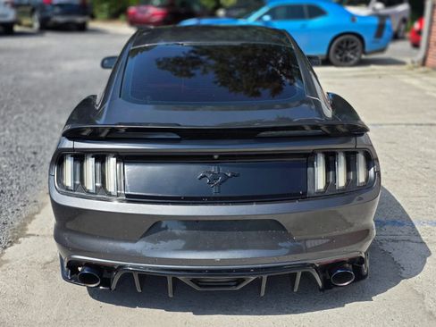 Used 2016 Ford Mustang Coupe w/ Equipment Group 051A RWD image 7