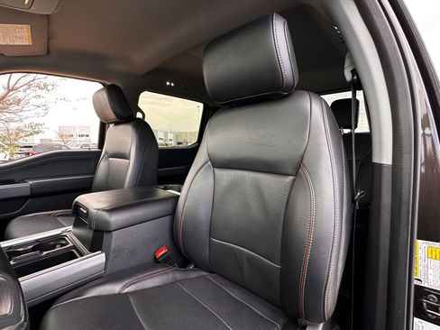 Used 2024 Ford F350 Lariat w/ Black Appearance Package image 33