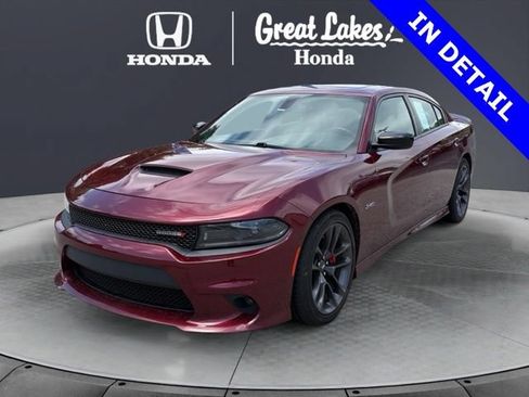 Used 2023 Dodge Charger R/T w/ Plus Group RWD image 2