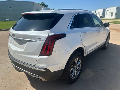 Used 2021 Cadillac XT5 Premium Luxury AWD/4WD image 5