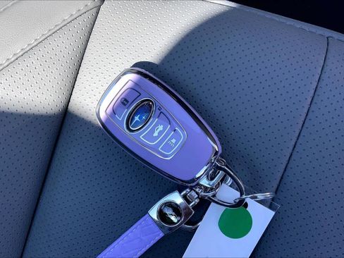 Used 2025 Subaru Forester Limited image 15