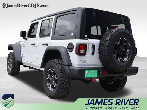 Used 2023 Jeep Wrangler Unlimited Rubicon w/ Cold Weather Group AWD/4WD image 3