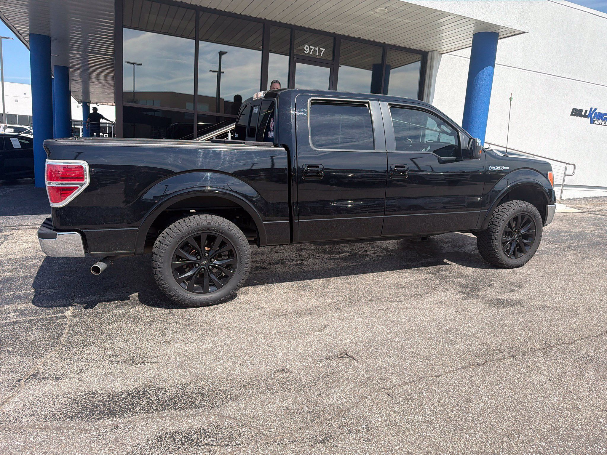 Used 2009 Ford F150 Lariat AWD/4WD image 4