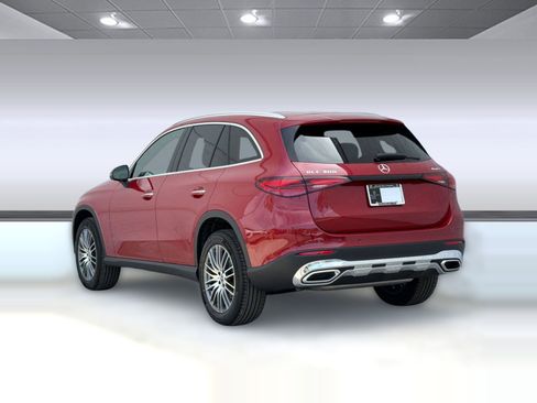 New 2026 Mercedes-Benz GLC 300 4MATIC image 3