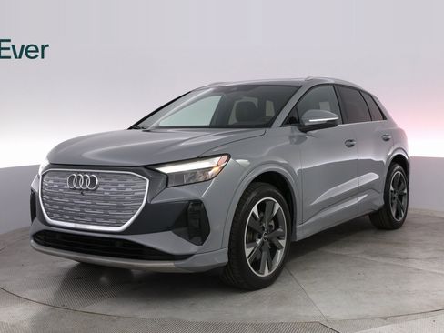 Used 2022 Audi Q4 e-tron Premium Plus image 2