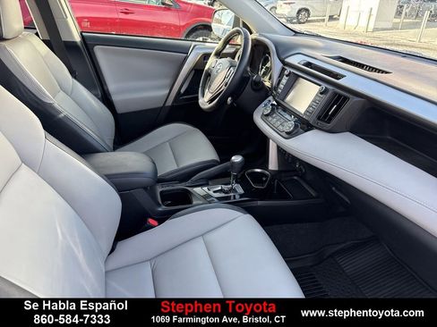 Used 2018 Toyota RAV4 Limited image 25
