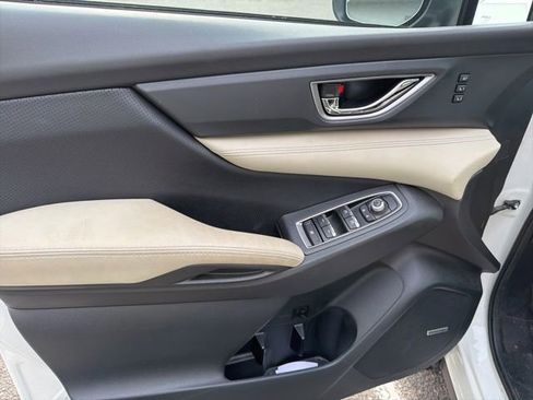 Used 2021 Subaru Ascent Limited w/ Technology Package image 6