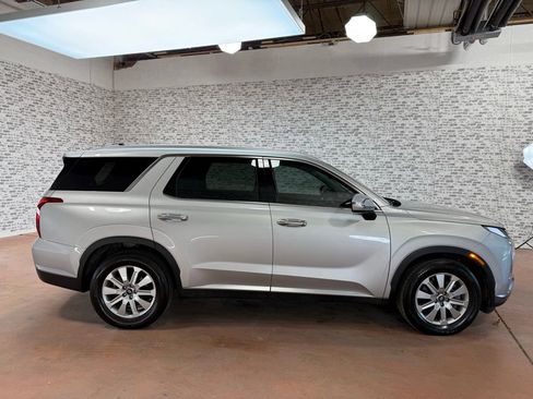 Used 2025 Hyundai Palisade SEL image 8