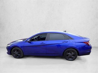 Used 2023 Hyundai Elantra SEL FWD video 2