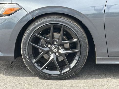 Certified 2022 Honda Civic Sport image 32