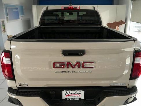 New 2026 GMC Canyon Elevation w/ Convenience Package image 7